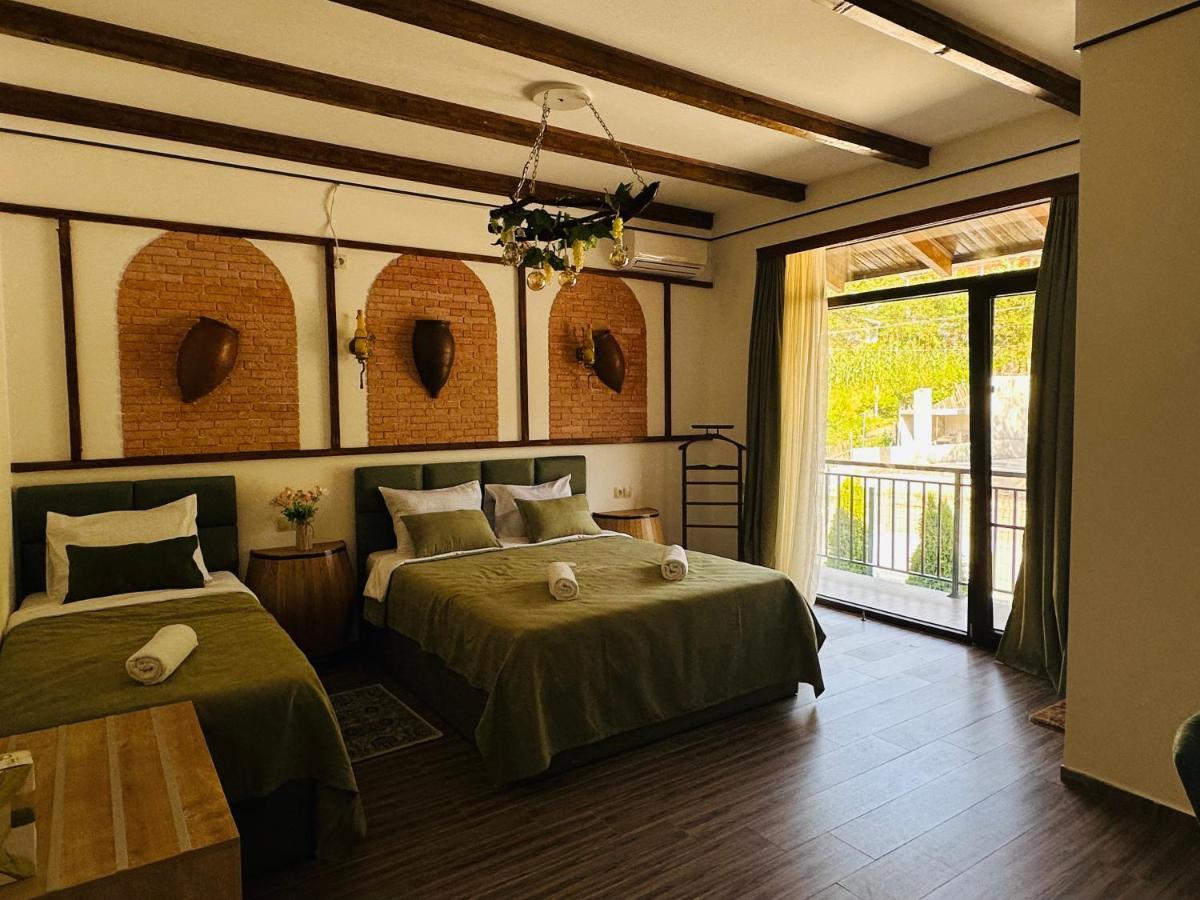 Pesvebi Design Hotel And Cellar 보르조미 외부 사진