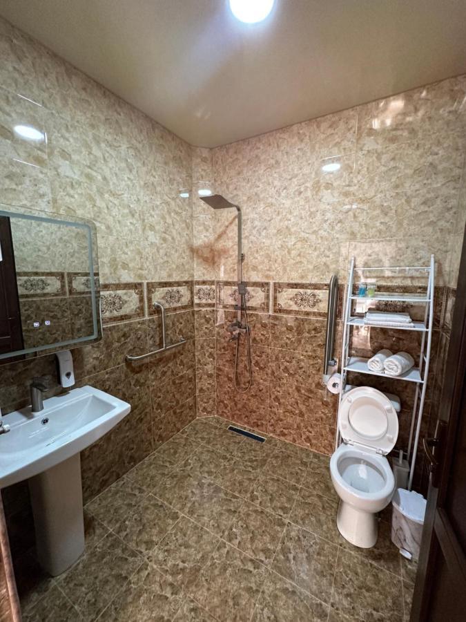 Pesvebi Design Hotel And Cellar 보르조미 외부 사진